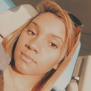 Meet your Posher, Cece